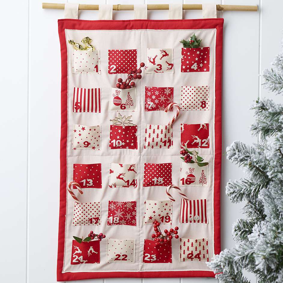 9 Splendid Ideas on How to Decorate for Christmas on a Budget