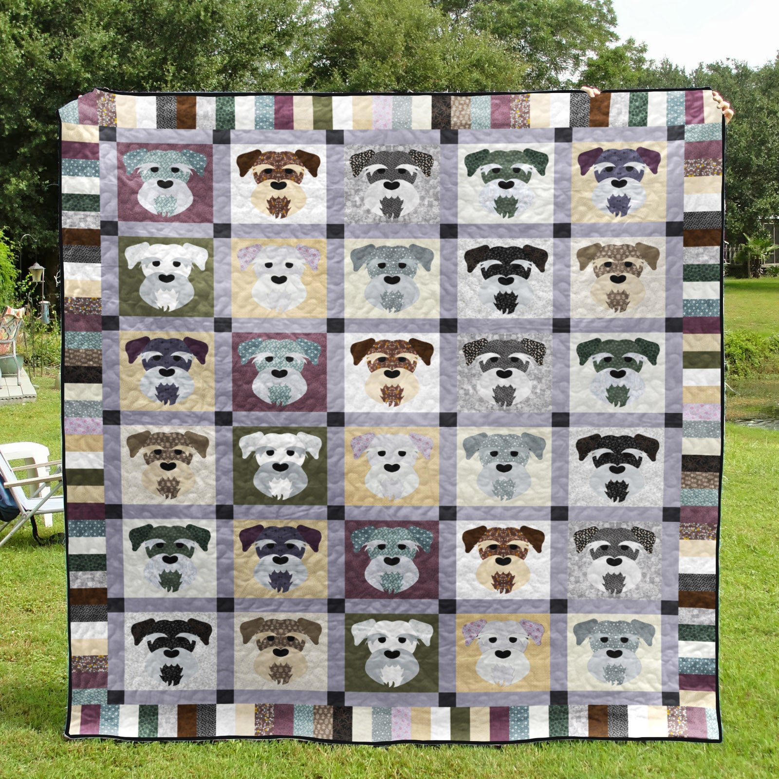 Miniature Schnauzer HN170720 Art Quilt