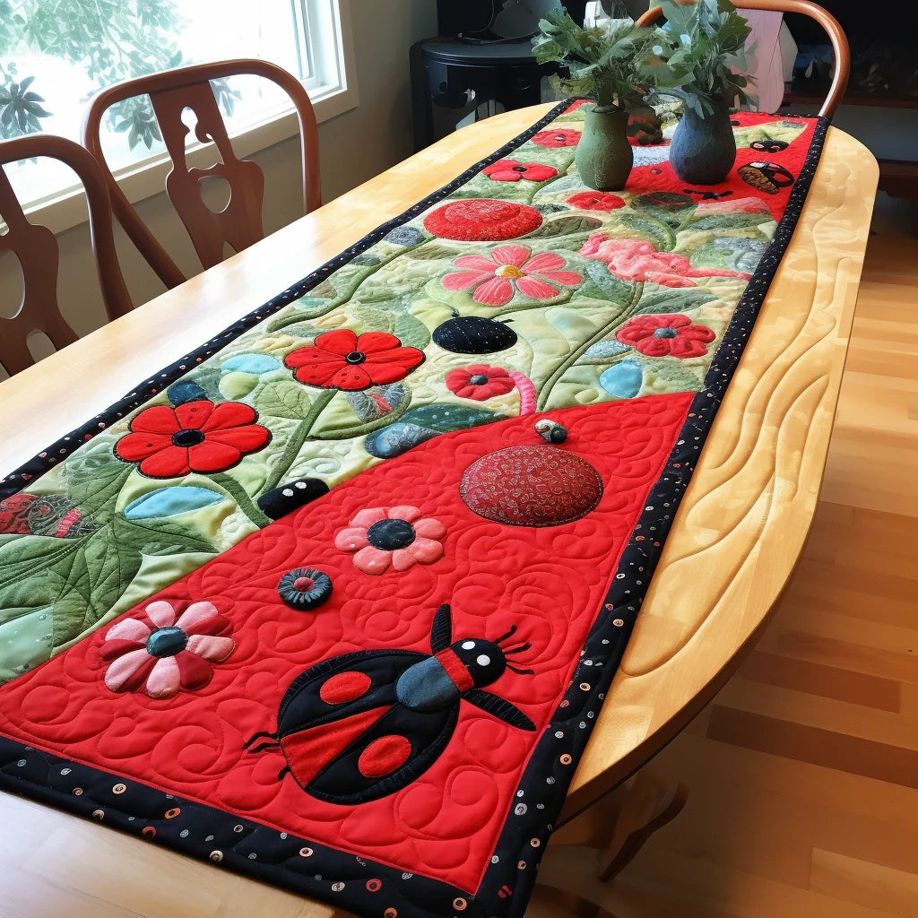 Lady Bug TAI201223082 Quilted Table Runner