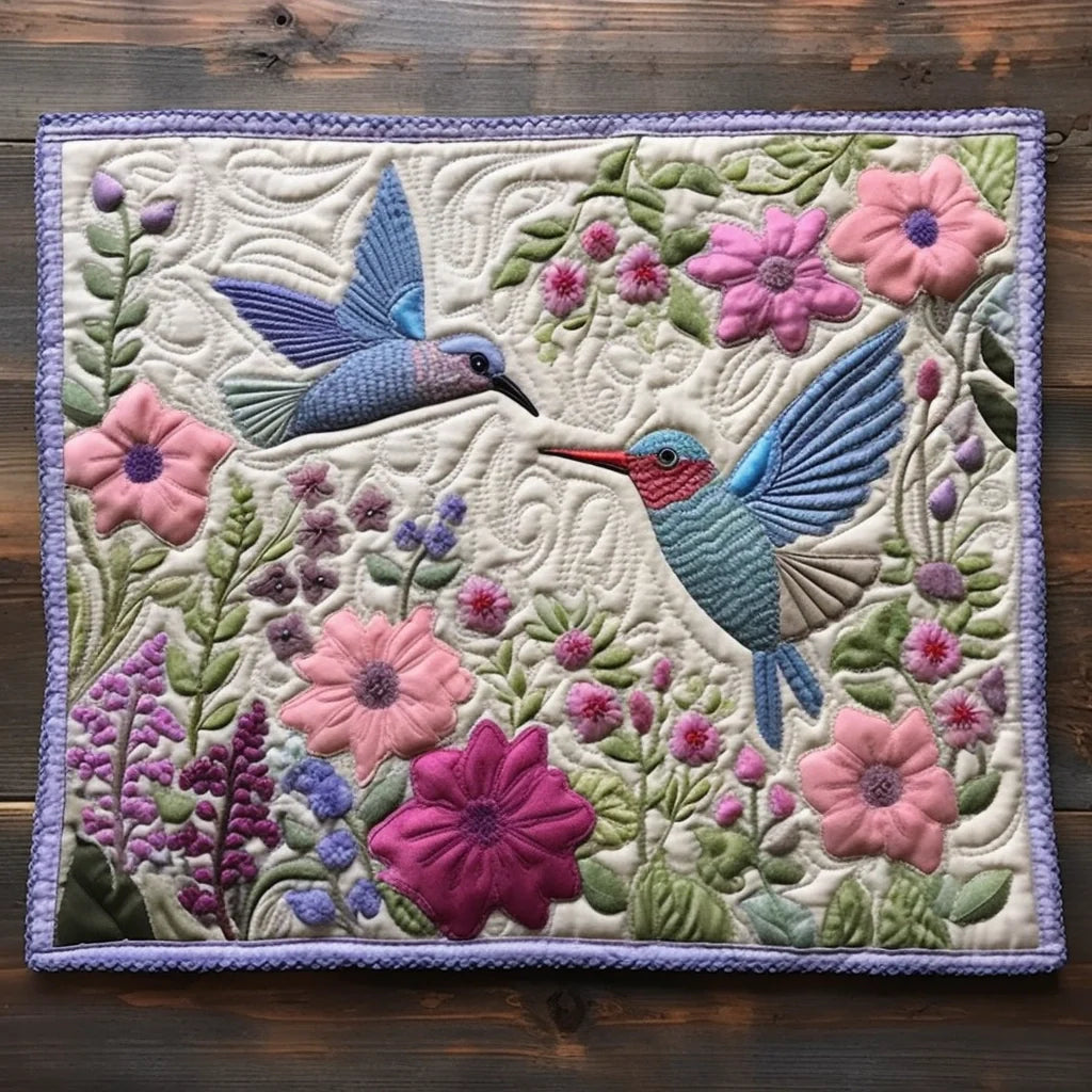 Hummingbird TAI040124285 Quilted Placemats