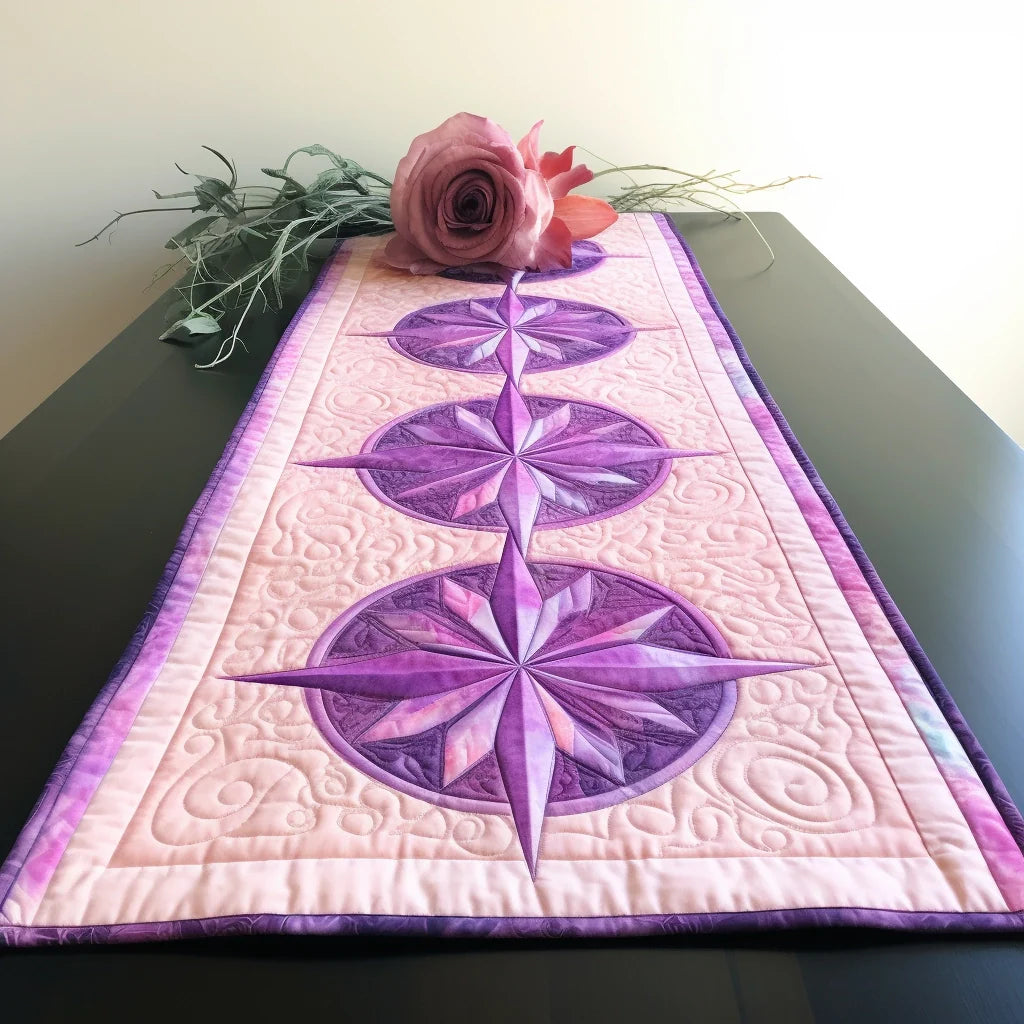 Compass Rose TAI21122310 Quilted Table Runner