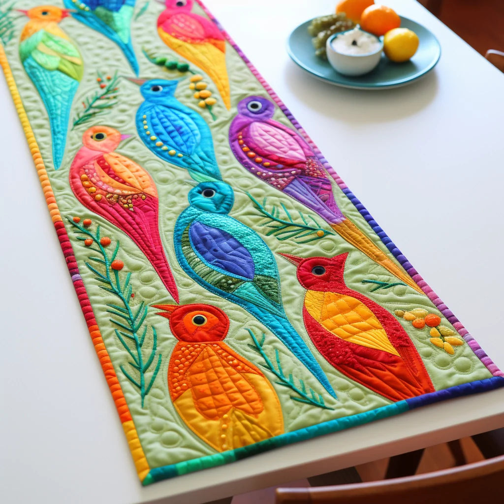 Bird TAI261223112 Quilted Table Runner