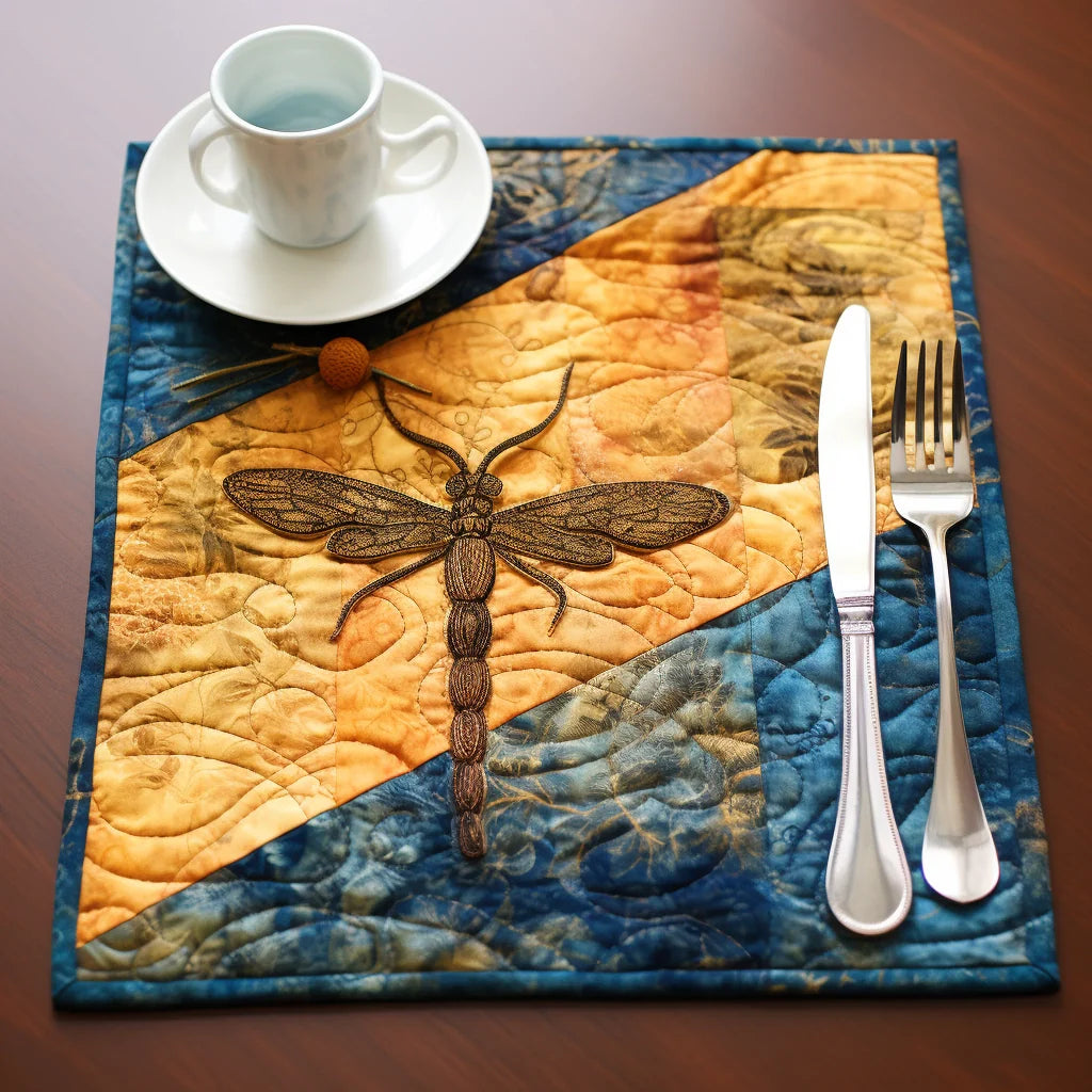 Dragonfly TAI04122341 Quilted Placemats
