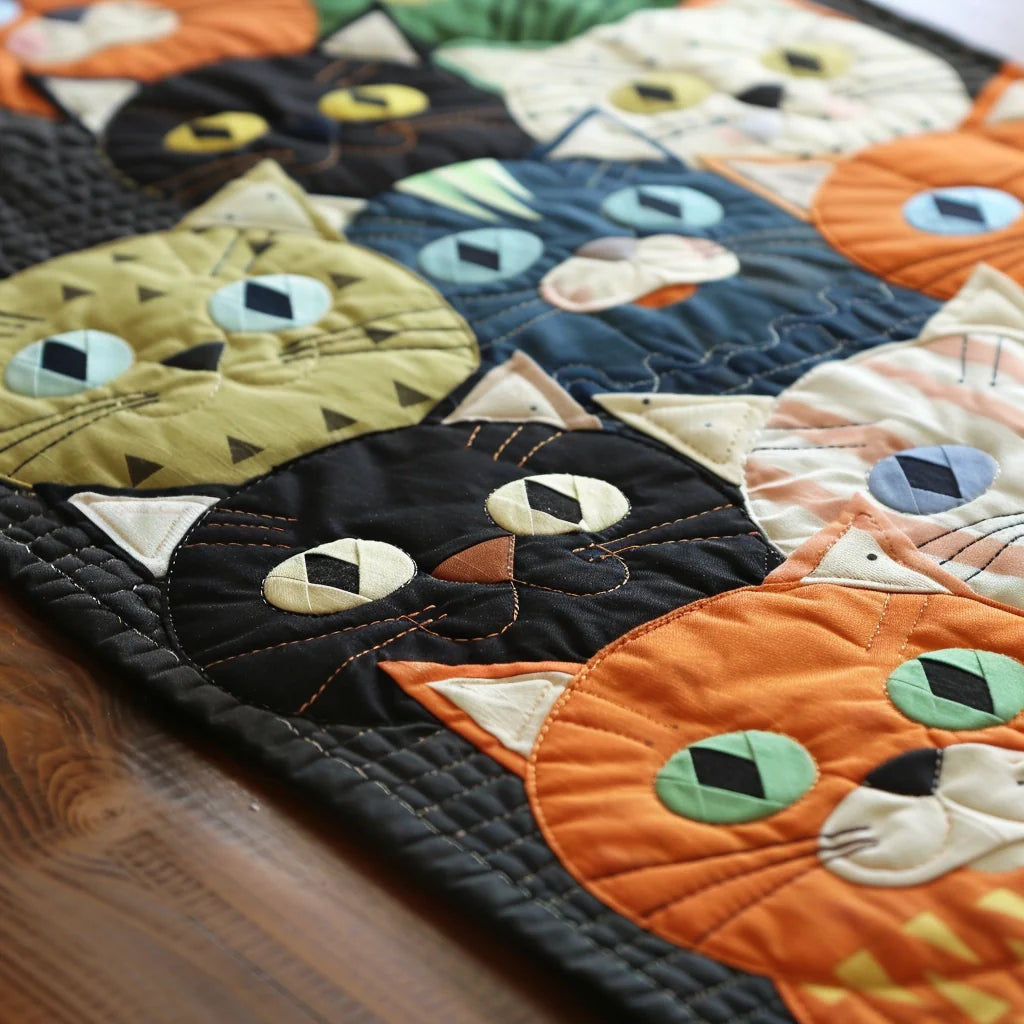 Cat TAI020324071 Quilted Table Runner