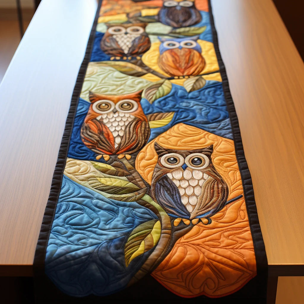Owl TAI13122340 Quilted Table Runner
