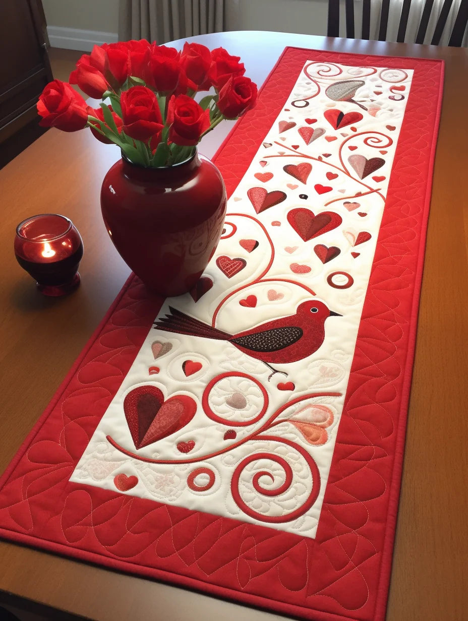 Valentine TAI260224414 Quilted Table Runner