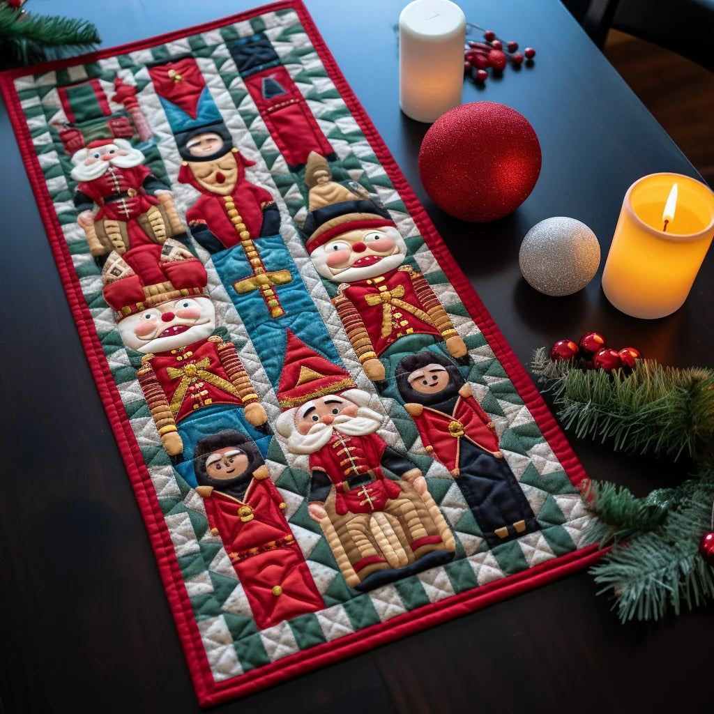 Nutcracker TAI060123155 Quilted Table Runner