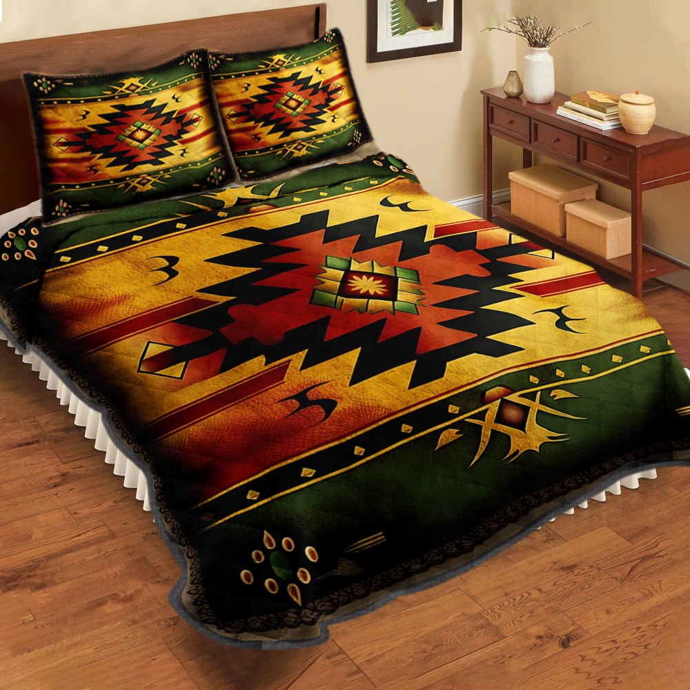 Native American Inspired Quilt Bed Set TL070911