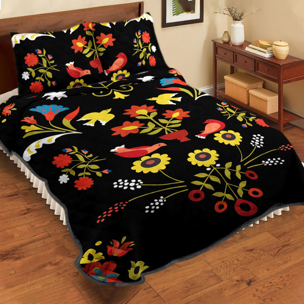 Folk Art CLA22101456B Quilt Bed Set