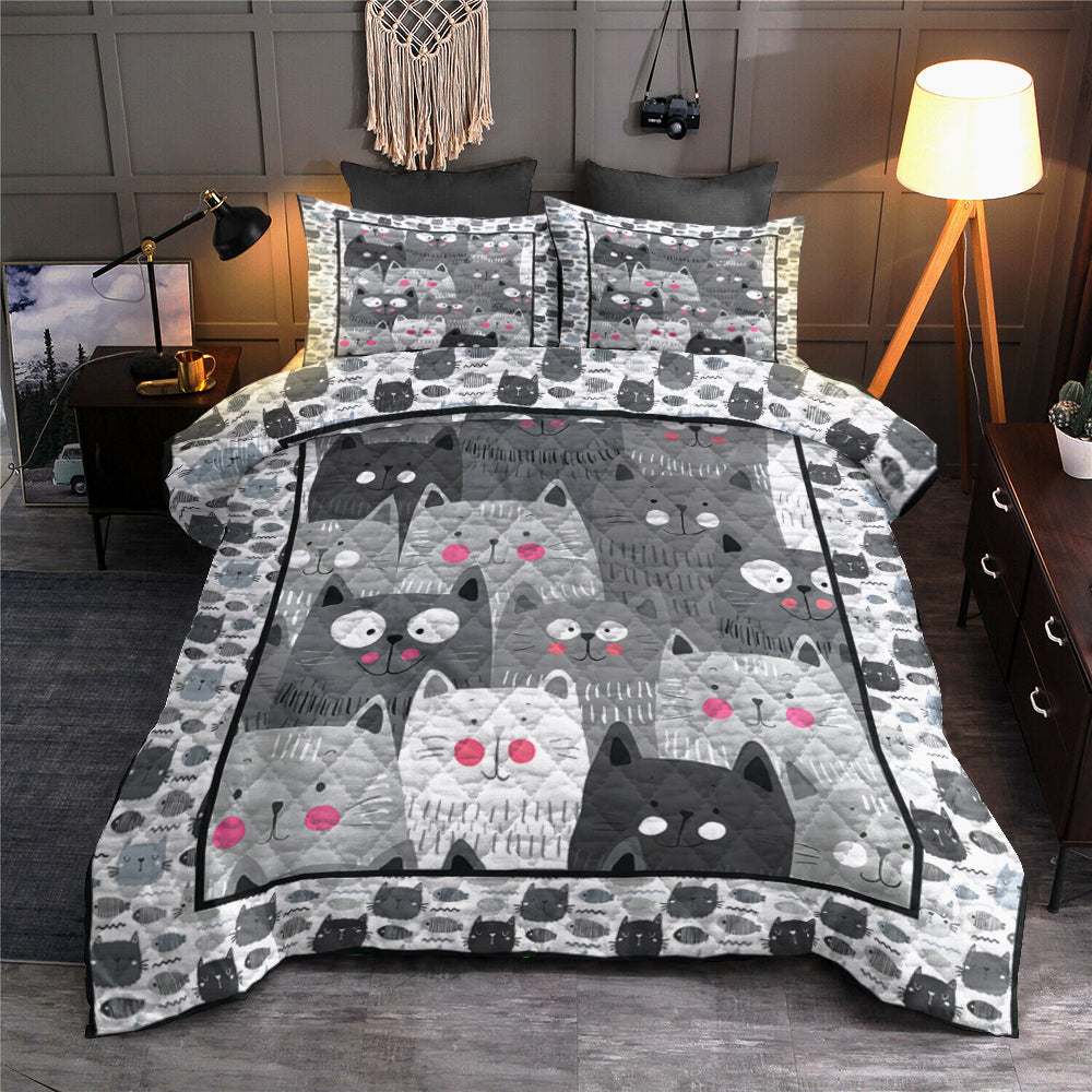 Black And White Cat Quilt Bed Set HN2508003QBST