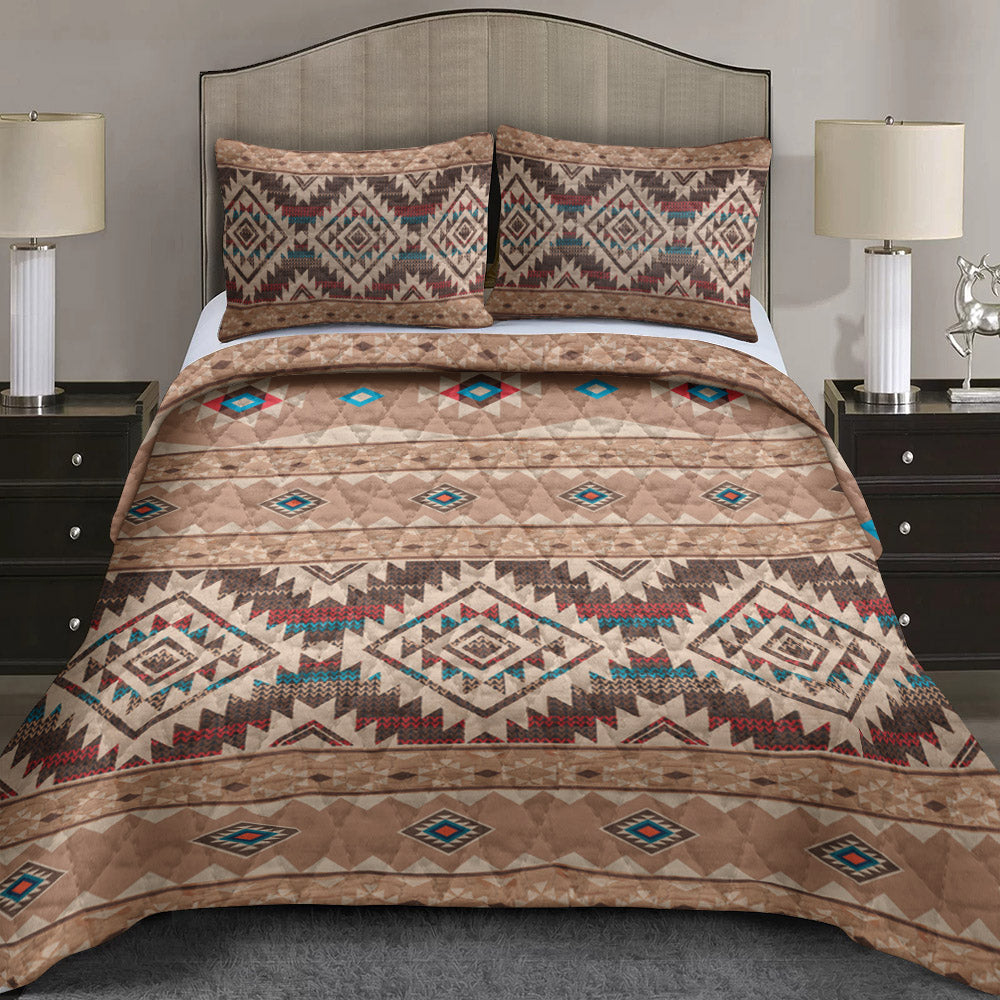 Reversible Southwest Geometric Aztec CLM2210207B Quilt Bed Set